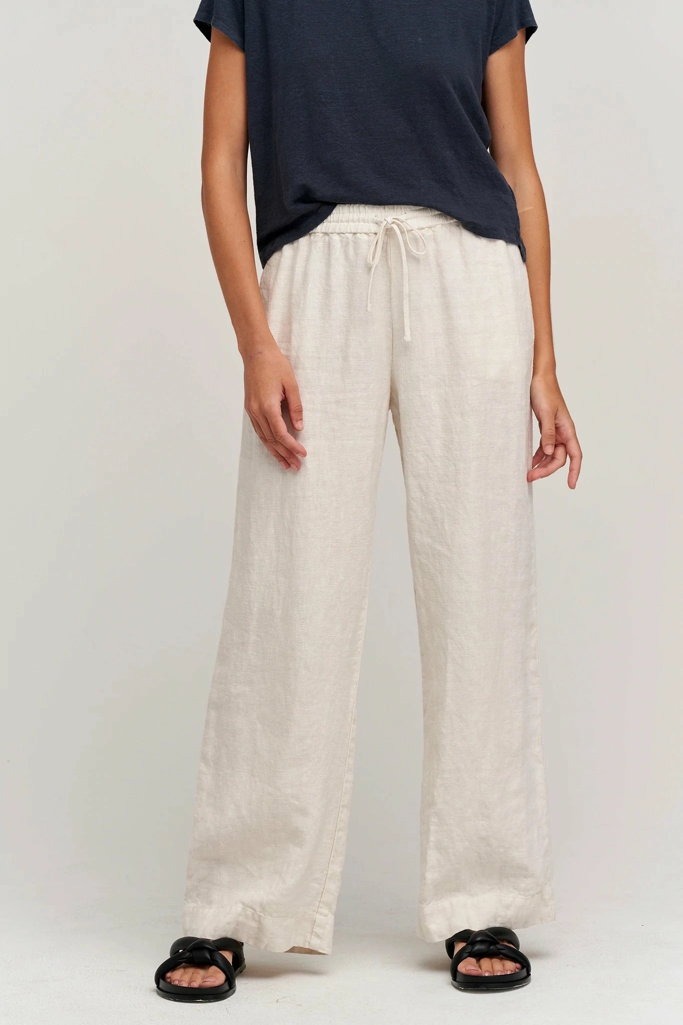Velvet by Graham and Spencer Gwyneth Wide Leg Trousers 4 Velvet by Graham and Spencer Gwyneth Wide Leg Trousers