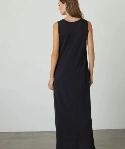 Velvet by Graham and Spencer Velvet Edith Dress 8 Velvet by Graham and Spencer Velvet Edith Dress
