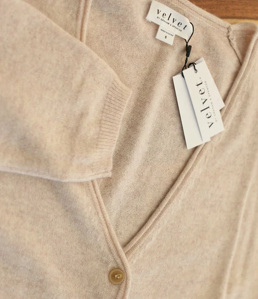 Velvet by Graham and Spencer Kaschmir Strickjacke Erika V-Ausschnitt 3 Velvet by Graham and Spencer Kaschmir Strickjacke Erika V-Ausschnitt