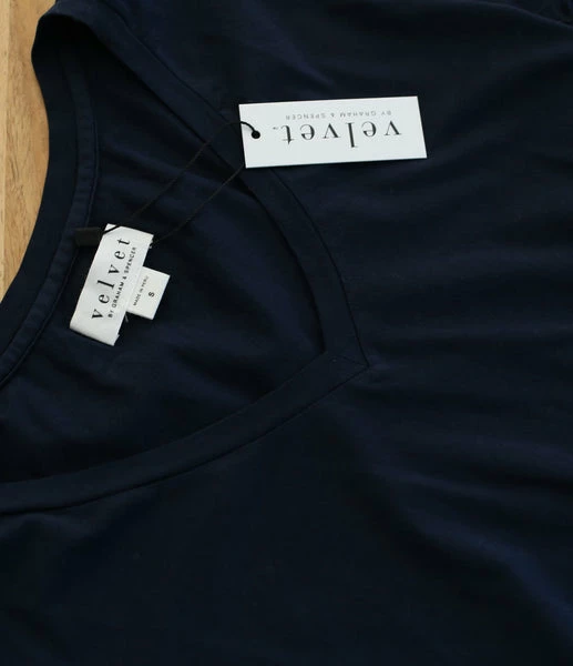 Velvet by Graham and Spencer Baumwoll Shirt Susan V-Ausschnitt 3 Velvet by Graham and Spencer Baumwoll Shirt Susan V-Ausschnitt