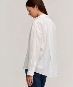 Velvet by Graham and Spencer Devyn Shirt 8 Velvet by Graham and Spencer Devyn Shirt