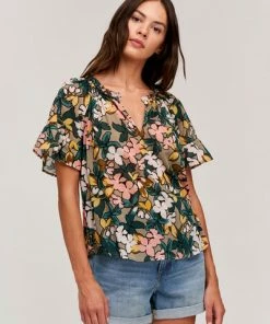 Velvet by Graham and Spencer Lucy Flutter Sleeve Top Daffodil