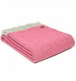 Tweedmill Pure New Wool Boa Throw With Fringe 8 Tweedmill Pure New Wool Boa Throw With Fringe