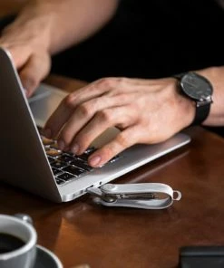 Orbitkey Portachiavi 2.0 Rubber Pearl White 10 Orbitkey Portachiavi 2.0 Rubber Pearl White