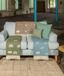 Tweedmill Throw Animal Jacquard Vizsla 130x180cm