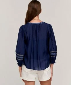 Velvet by Graham and Spencer Sandra Long Sleeve Boho Blouse Bay