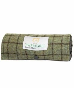 Tweedmill Tweed 611 Walker Companion Picnic Rug with Waterproof Backing