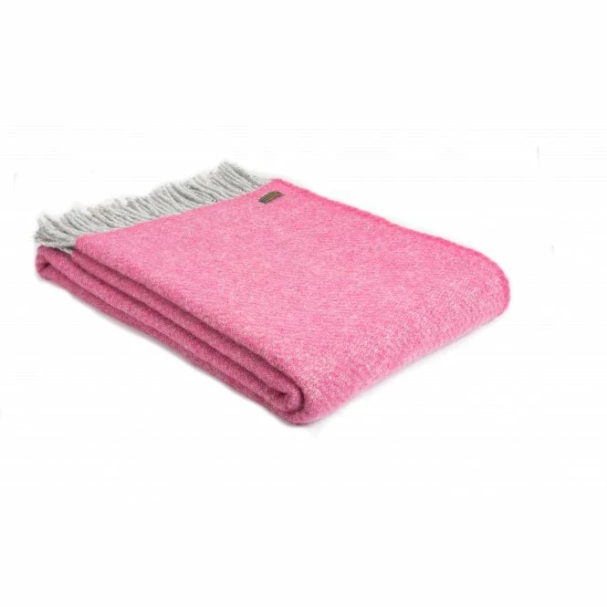 Tweedmill Pink Boa Pure New Wool Throw 150cm x 200cm 3 Tweedmill Pink Boa Pure New Wool Throw 150cm x 200cm