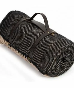 Tweedmill Vintage Herringbone Polo Picnic Rug With Waterproof Backing & Leather Straps