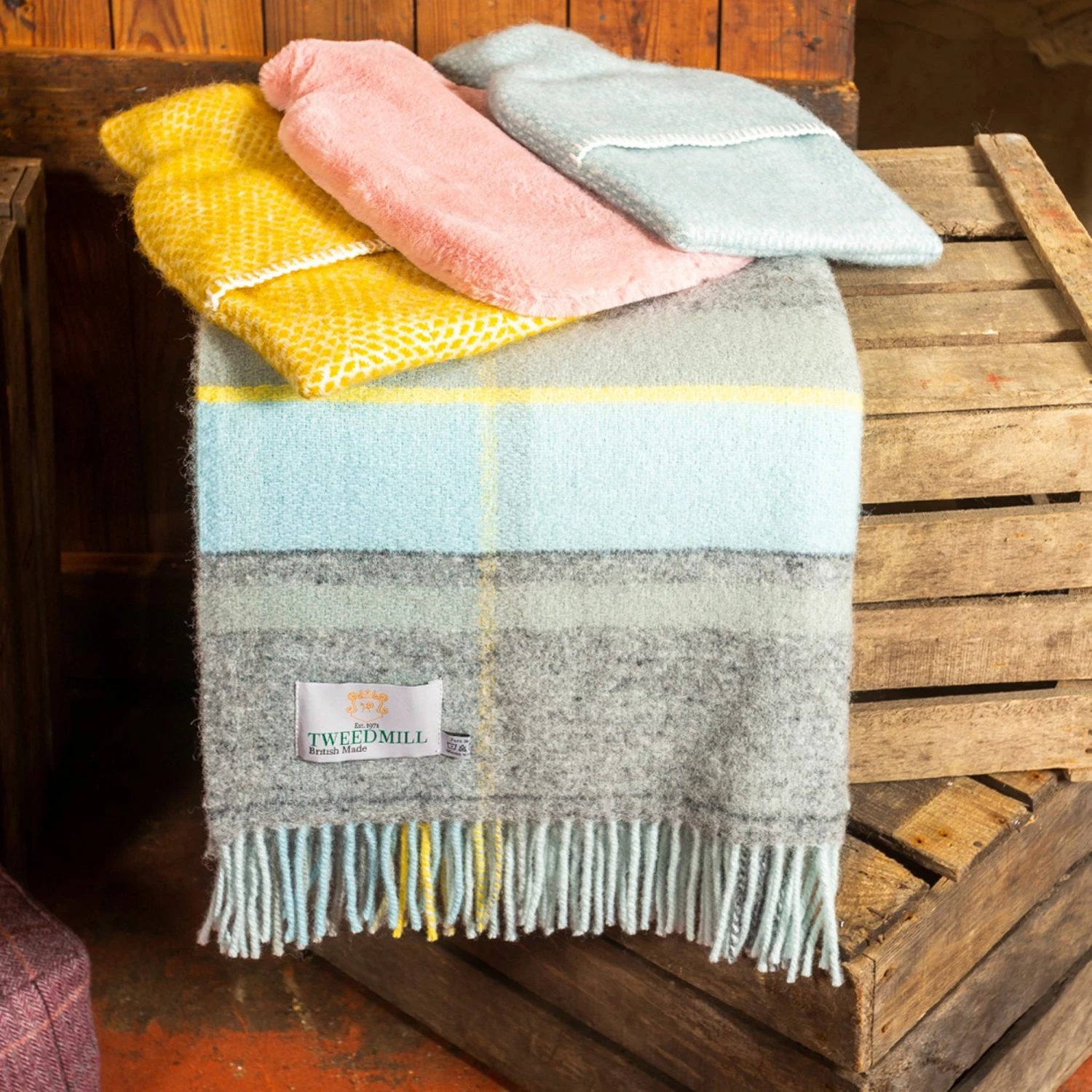 Tweedmill Pure New Wool Mills Check Throw 4 Tweedmill Pure New Wool Mills Check Throw