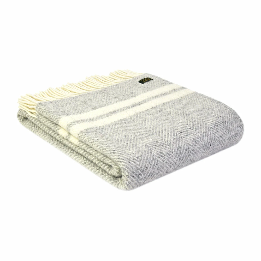 Tweedmill Silver Grey & Cream Fishbone 2 Stripe Pure New Wool Throw 150cm x 183cm 3 Tweedmill Silver Grey & Cream Fishbone 2 Stripe Pure New Wool Throw 150cm x 183cm