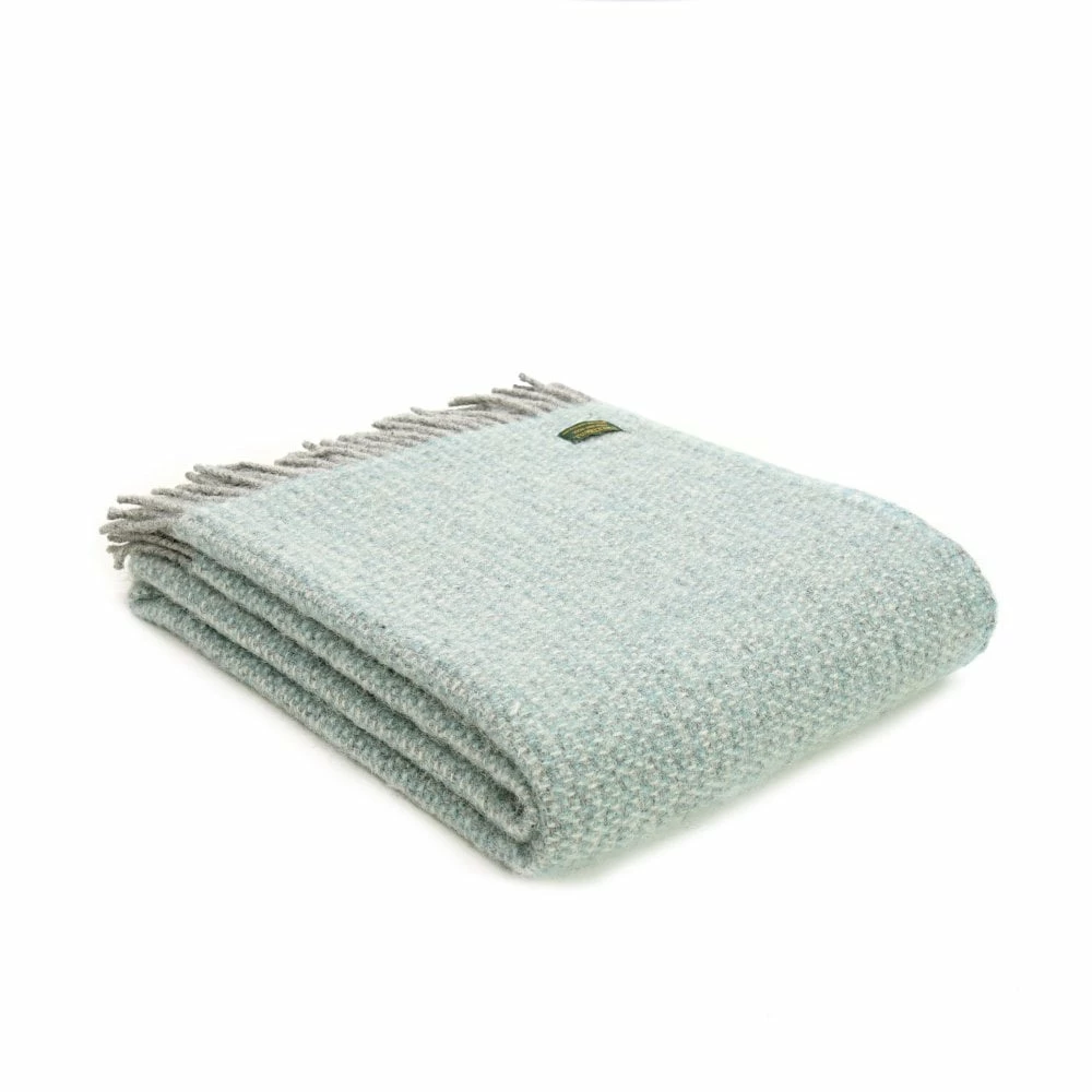 Tweedmill Spearmint Illusion Pure New Wool Illusion Throw 150cm x 183cm 3 Tweedmill Spearmint Illusion Pure New Wool Illusion Throw 150cm x 183cm