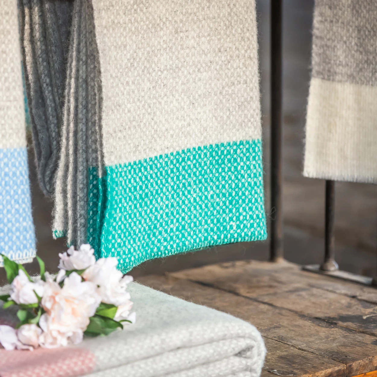 Tweedmill Throw Decke Crossweave Peacock Blue 4 Tweedmill Throw Decke Crossweave Peacock Blue